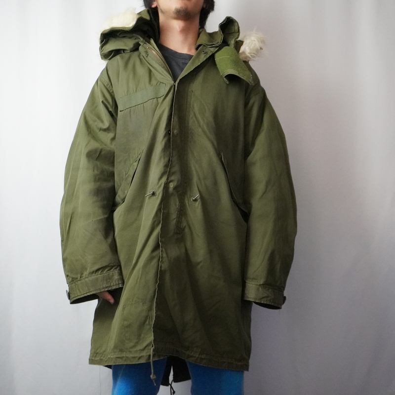 70年代 70s アメリカ軍 米軍 ミリタリー カーキ キルティングライナー