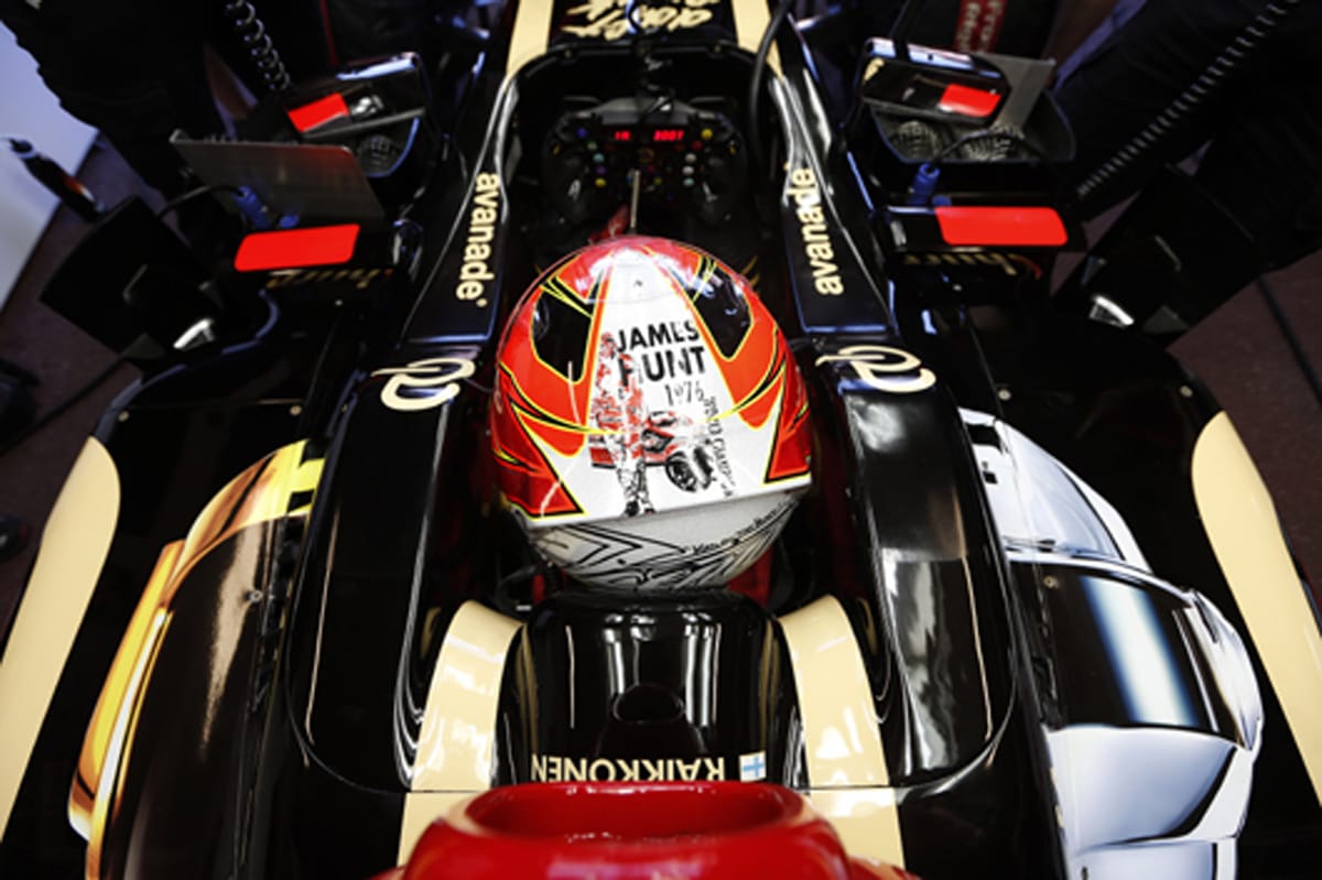 キミ・ライコネン F1モナコGP 特別ヘルメット 【 F1-Gate .com 】