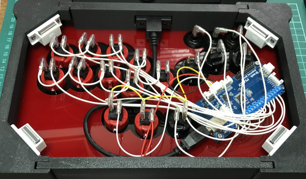 レバーレスコントローラー 『Finish Move（フィニッシュムーブ