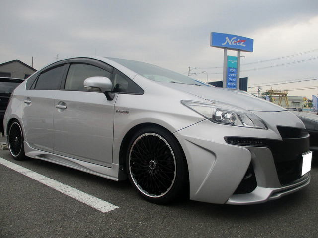 プリウス 30系 ZVW30 | 装着ギャラリー | カーポートマルゼン