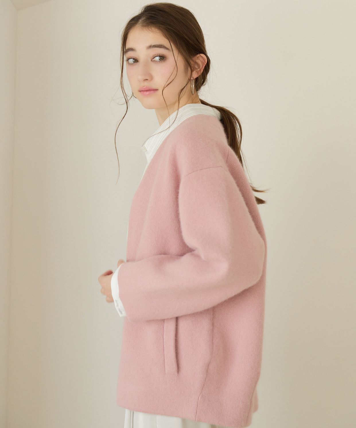 ラクーン混コーディガン｜Stola.（ストラ）公式通販サイト