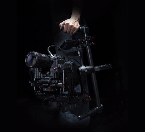 生産完了】DJI ハンドヘルドカメラ用3軸ジンバルシステム RONIN - 業務