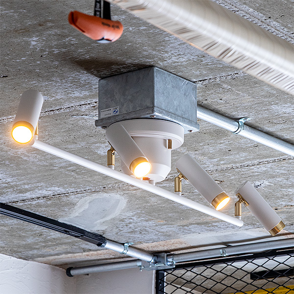 NOSH ノーシュ 4灯シーリングライト | gram eight.biz BtoB