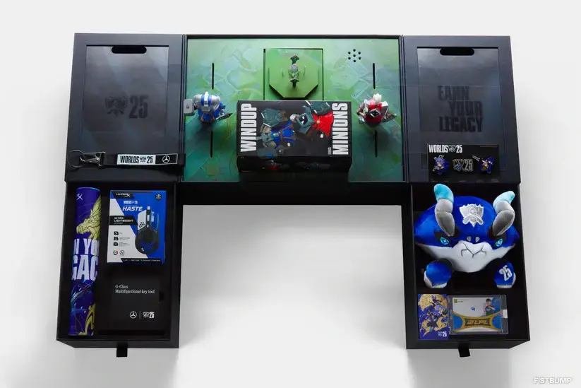 ミニオンフィギュアや蟹ぬいぐるみ、ゲーミングマウスからゲーム内