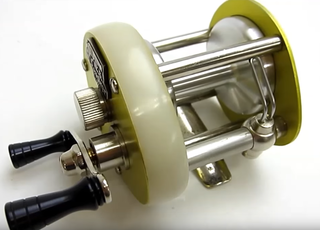 バスポンドが提唱したダイレクトリールやカヤックを使ったトップ