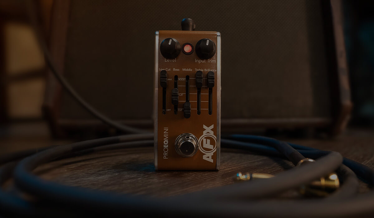 AFX Pro EQ Mini Acoustic GUITAR Preamp & EQ Pedal