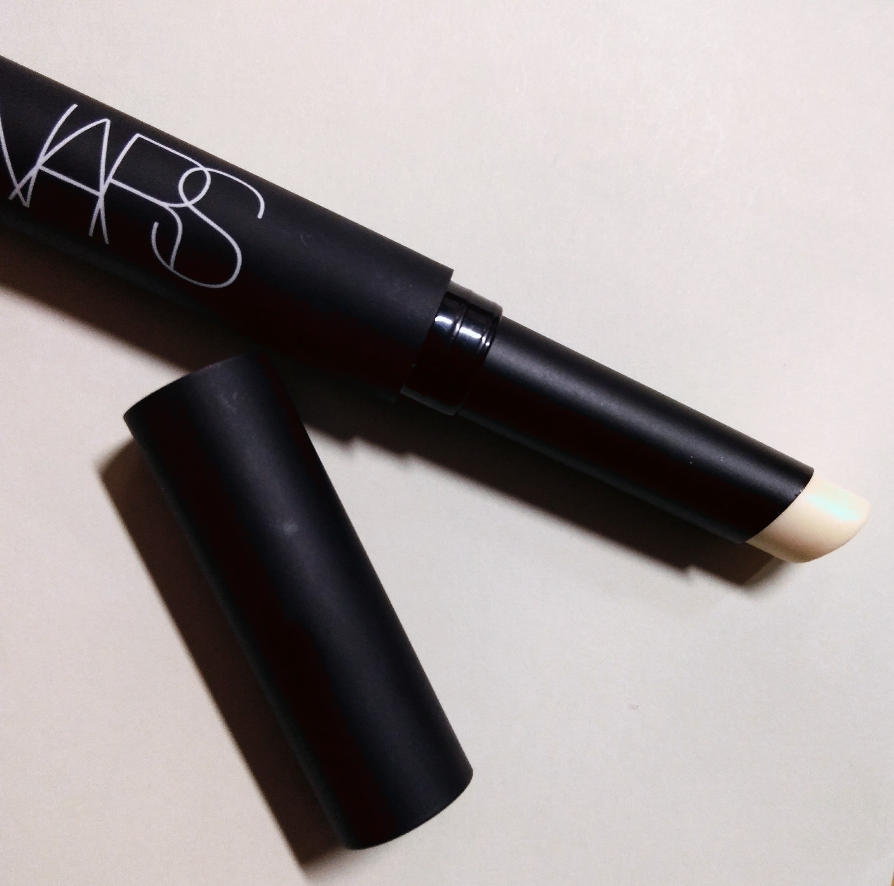 NARS / ピュアシアーリップトリートメント SPFの公式商品情報｜美容