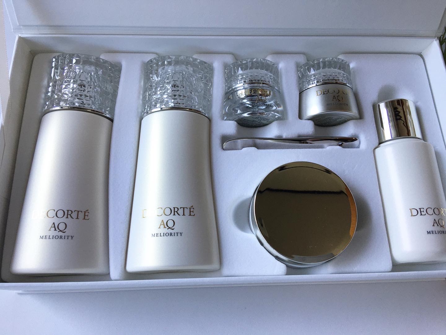 コスメデコルテ / AQ ミリオリティ ラグジュリアス コフレの公式商品