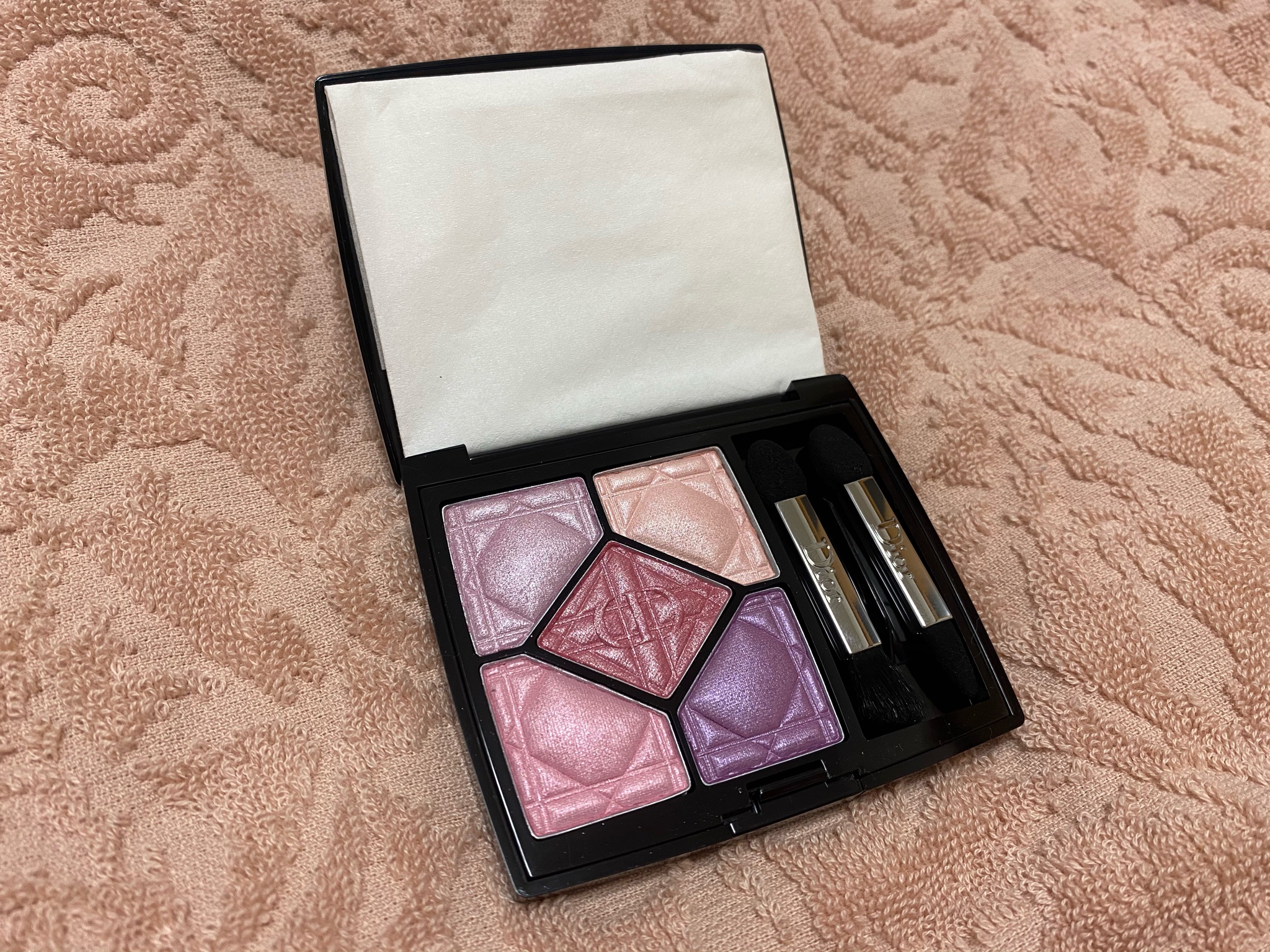 ディオール / サンク クルール 847 スイートの公式商品情報｜美容