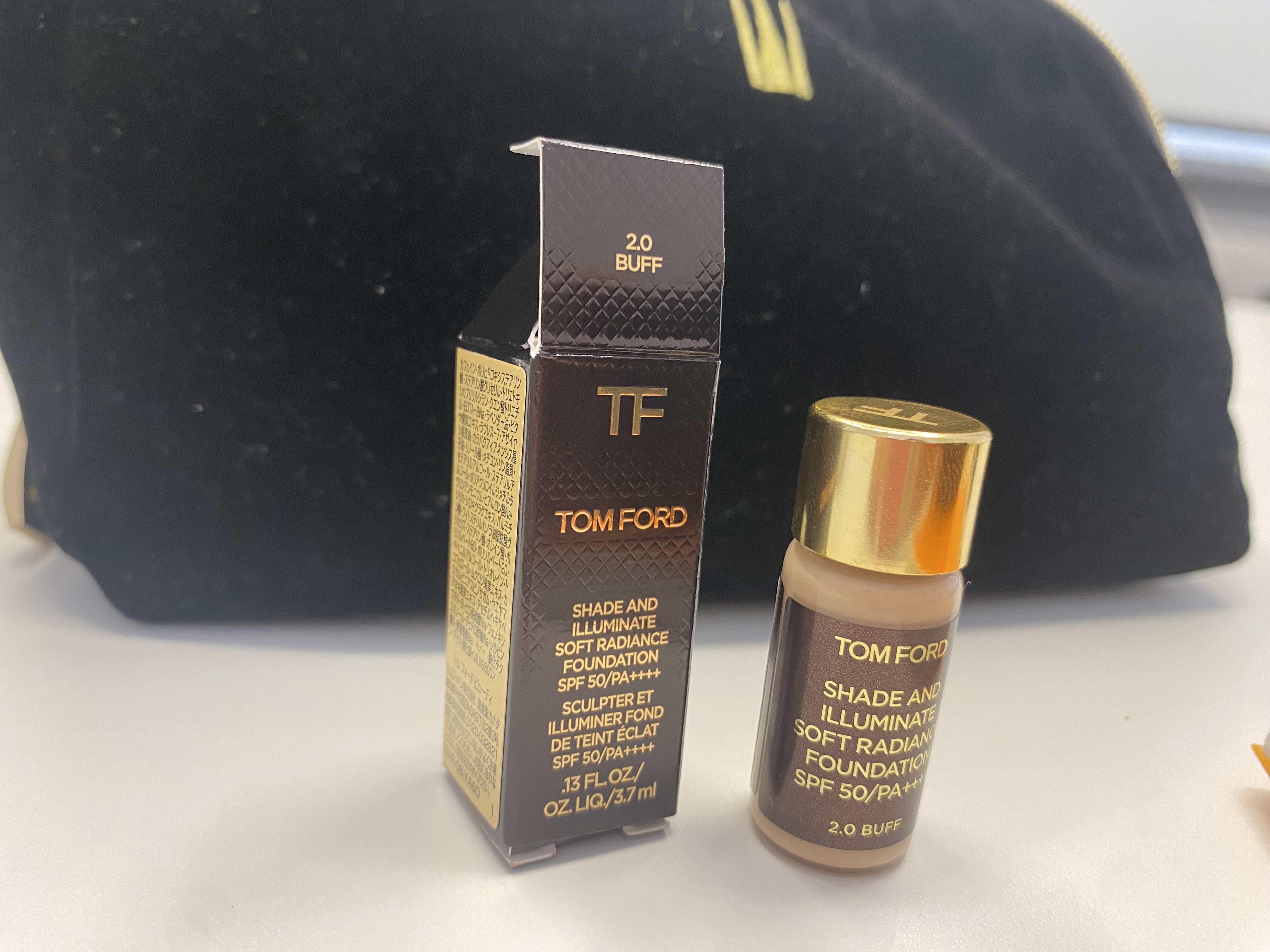 トム フォード ビューティ / シェイド アンド イルミネイト ソフト