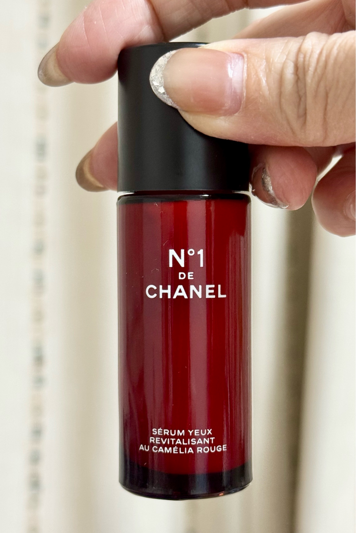 シャネル / アイセラム N°1 ドゥ シャネルの公式商品情報｜美容