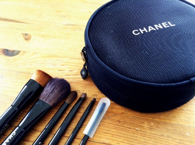 シャネル / レ ミニ ドゥ シャネル 2014の公式商品情報｜美容・化粧品