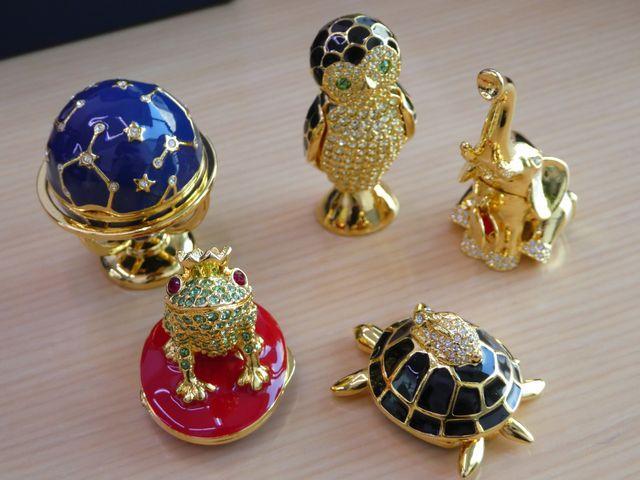 1967年から発売される、エスティローダー「＃お守り練香水」が話題に