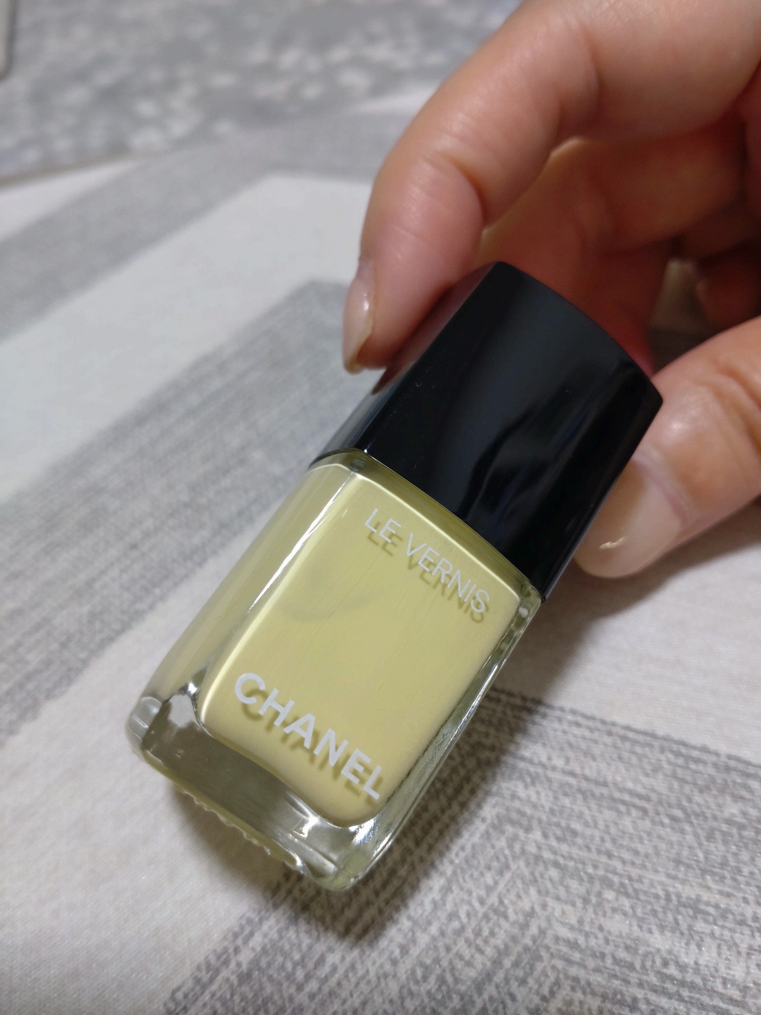 シャネル / ヴェルニ 129 オヴニーの公式商品情報｜美容・化粧品情報は