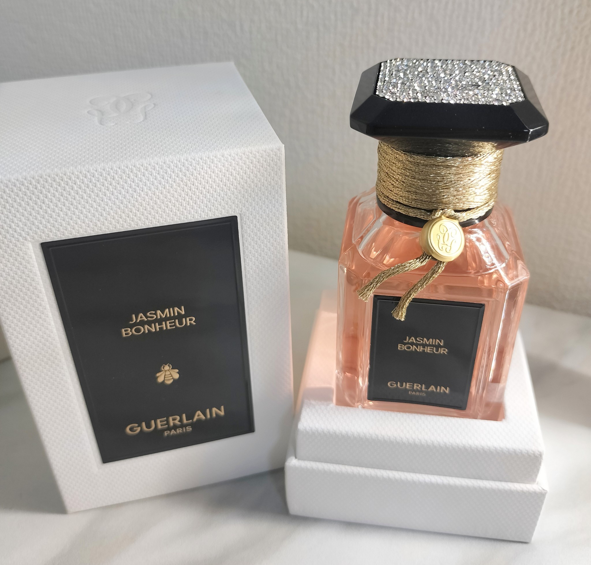 ゲラン / ラール エ ラ マティエール ジャスミン ボヌールの公式商品