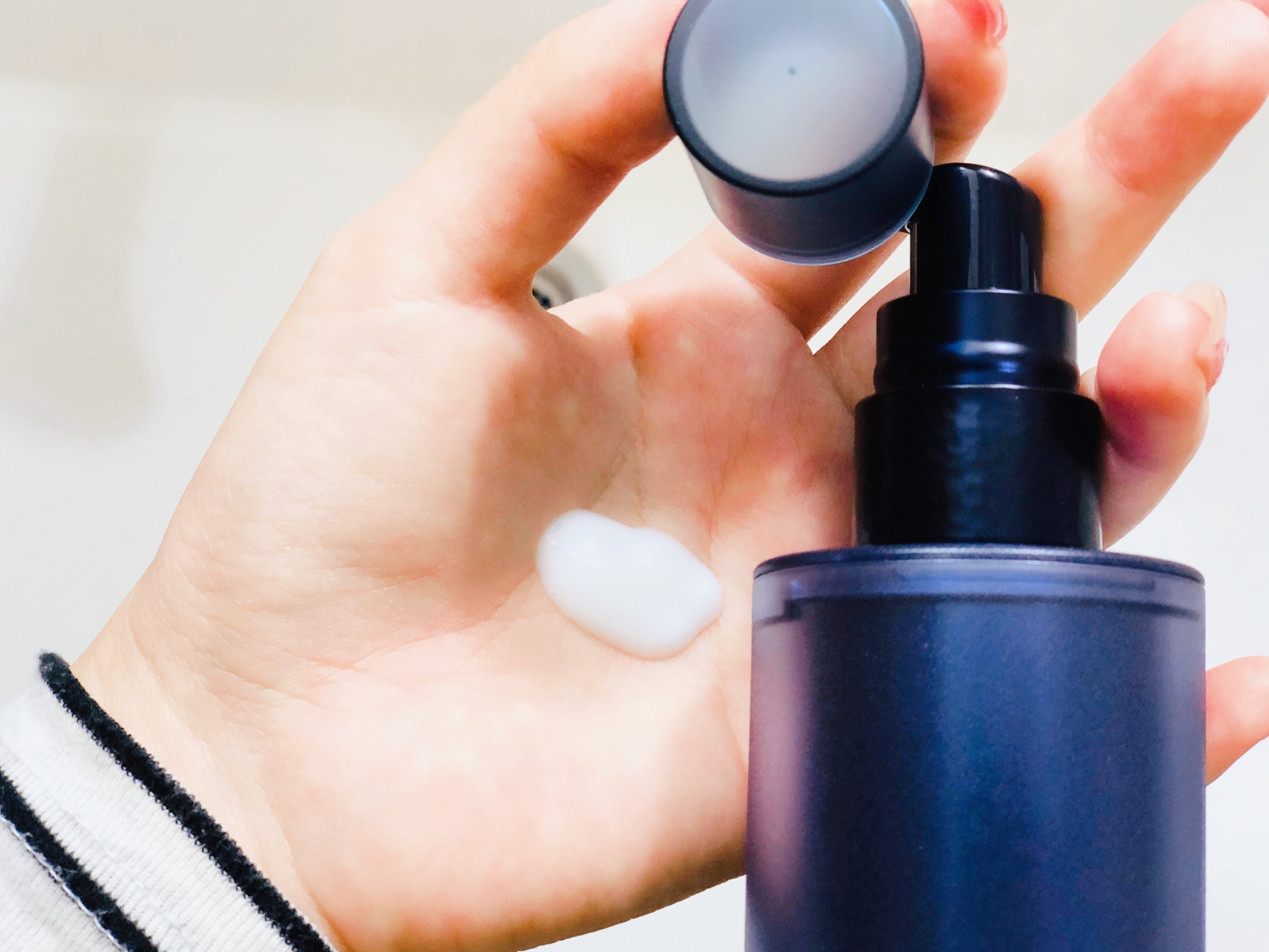 雪肌精 / 雪肌精 みやび アルティメイト エマルジョンの公式商品情報