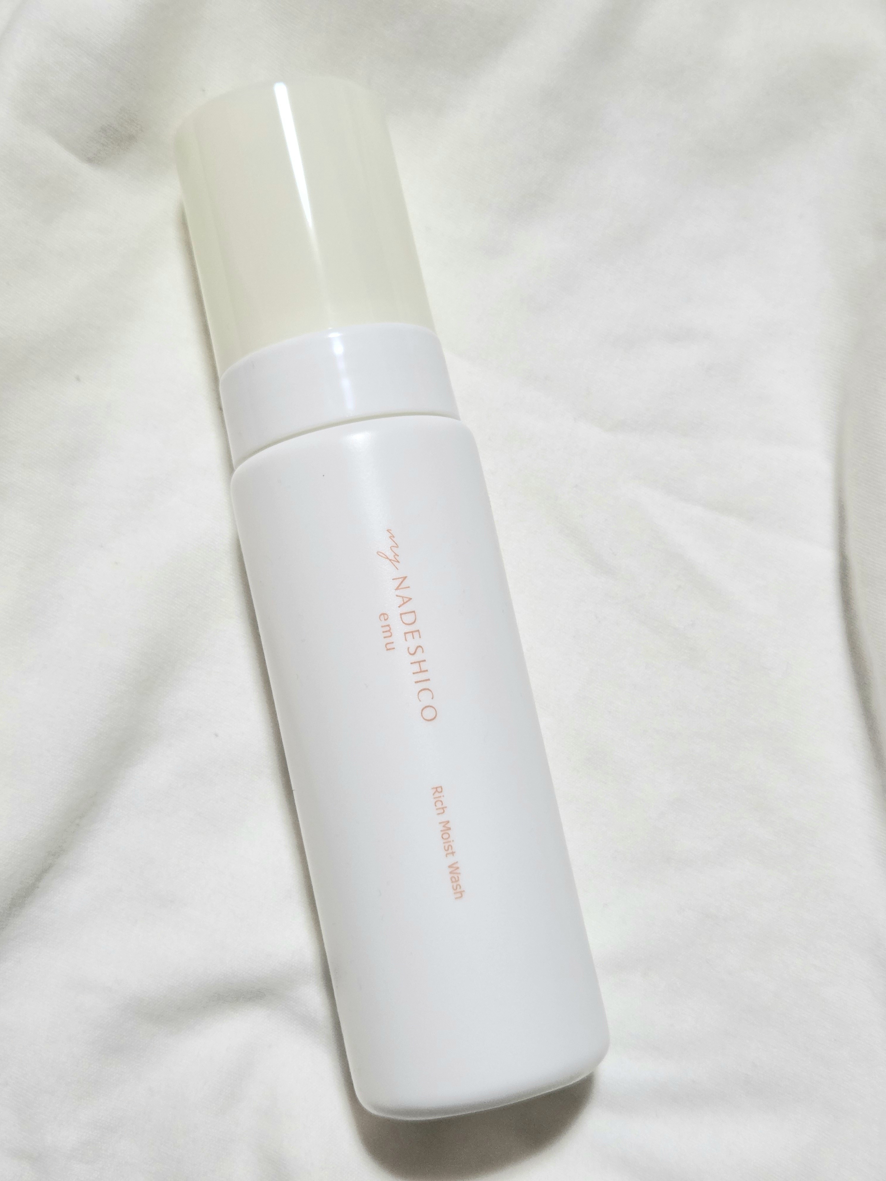MyNADESHICO emu / リッチモイストウォッシュの公式商品情報｜美容