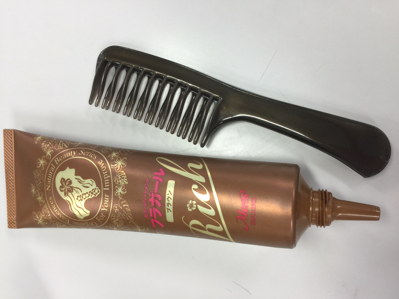 フラガール / フラガール カラートリートメント リッチの公式商品情報