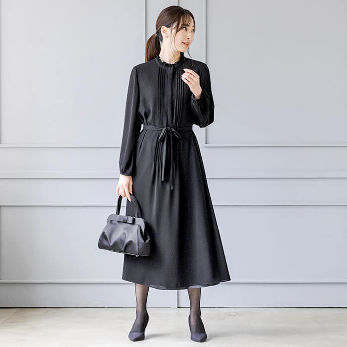 洗える｜フェミニンなピンタックワンピース M・ブラック｜東京