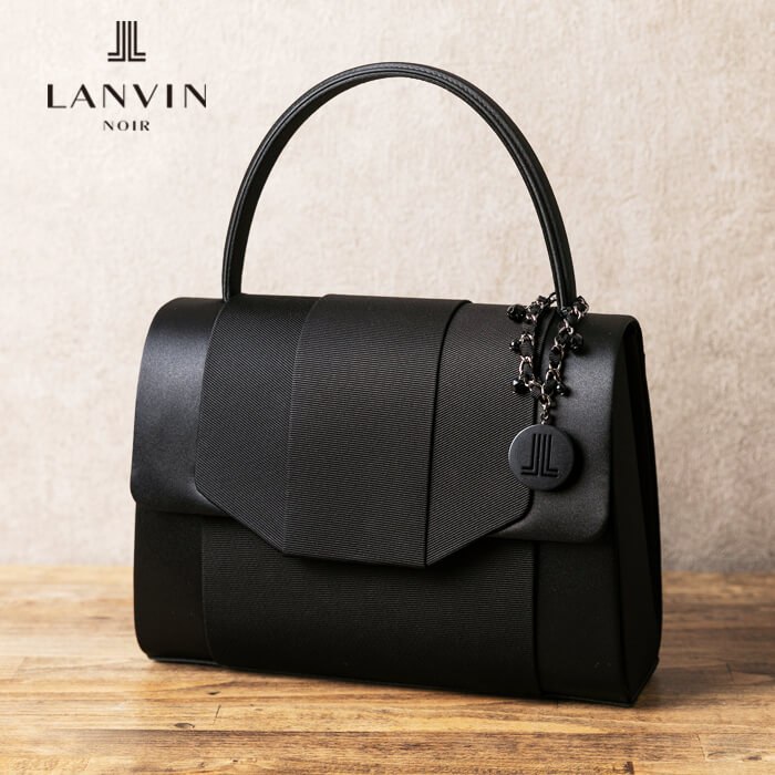 JLチャーム付きブラックバッグ ・ブラック｜東京ソワールオンラインストア