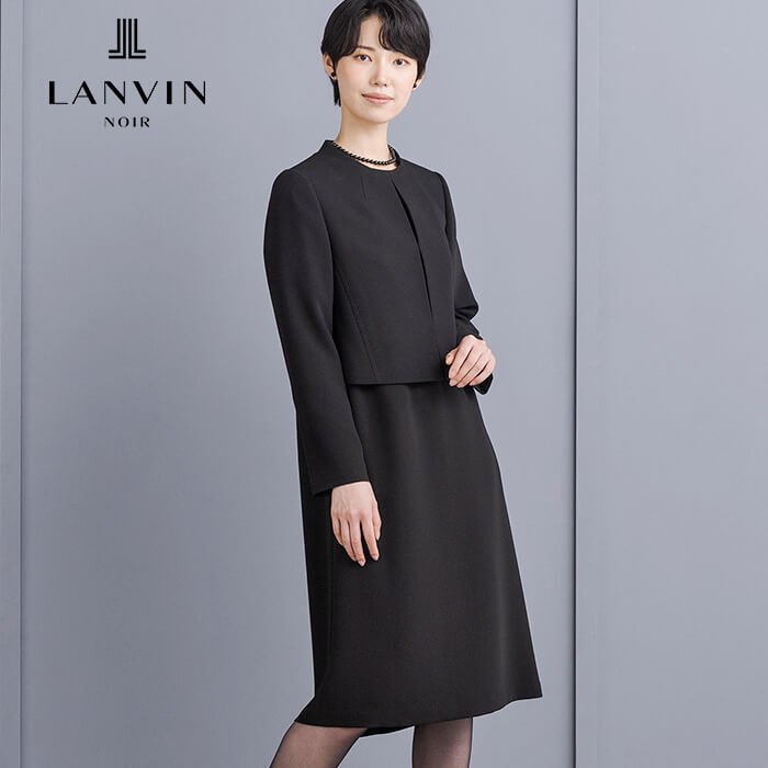 ランダムギャザータックのワンピース 9号・ブラック｜東京ソワール