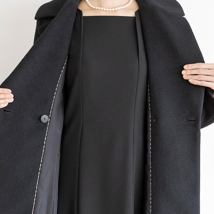 アンゴラ混のクラシカルなコート M・ブラック｜東京ソワール