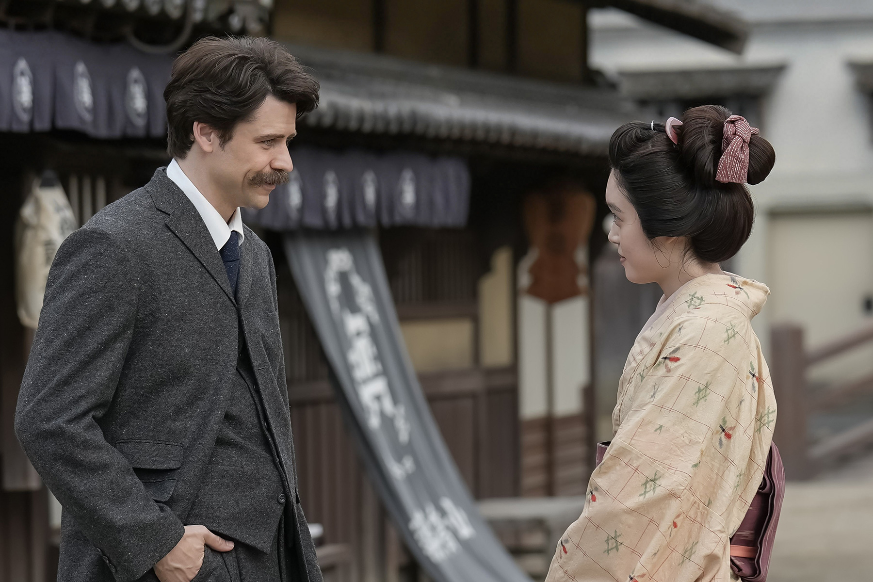 篠山紀信×歌舞伎の写真集『KABUKI by KISHIN』、後藤繁雄とのトークも