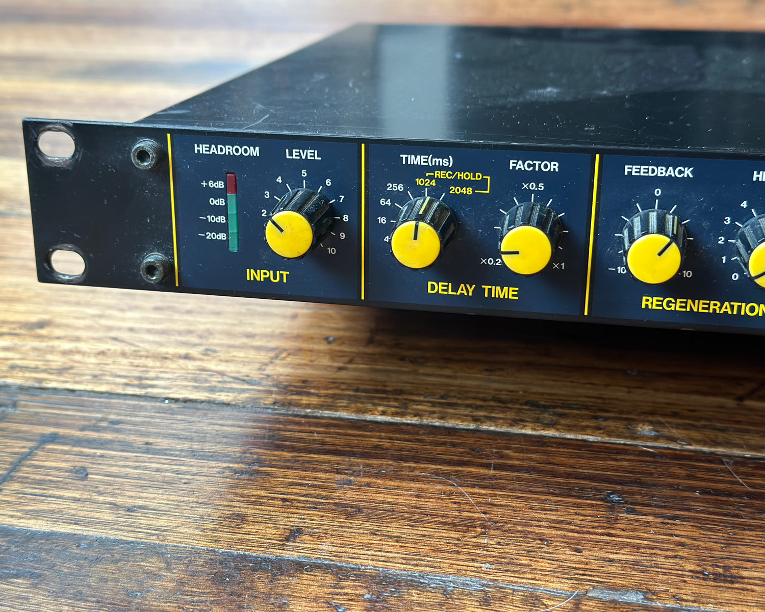 KORG SDD-1000 Digital Delay / Sampler – Found Sound