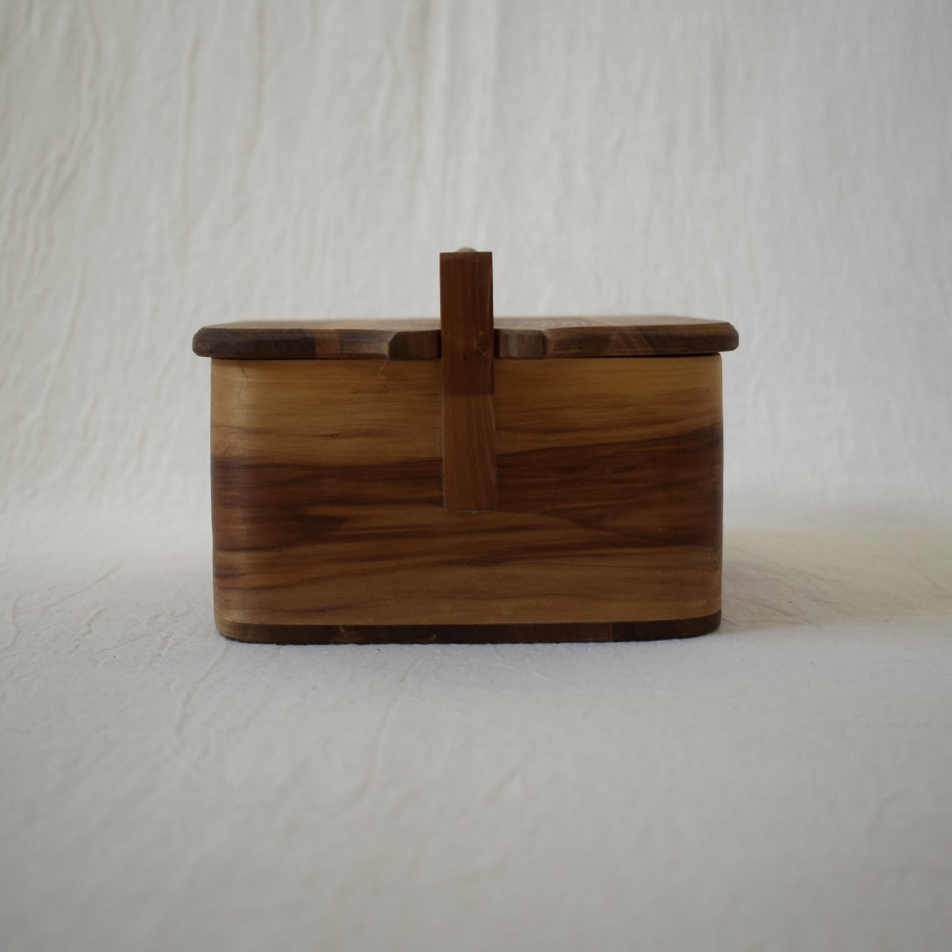 四角い木箱 / スヴェープ・Svepask / 曲げ木・スウェーデン | florantik