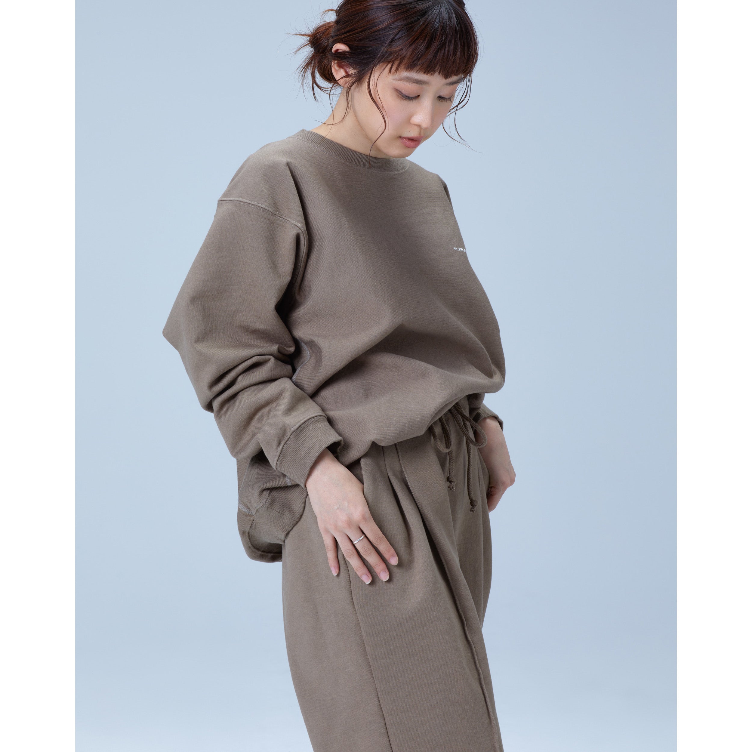 Timeless Pullover – FLATLAND