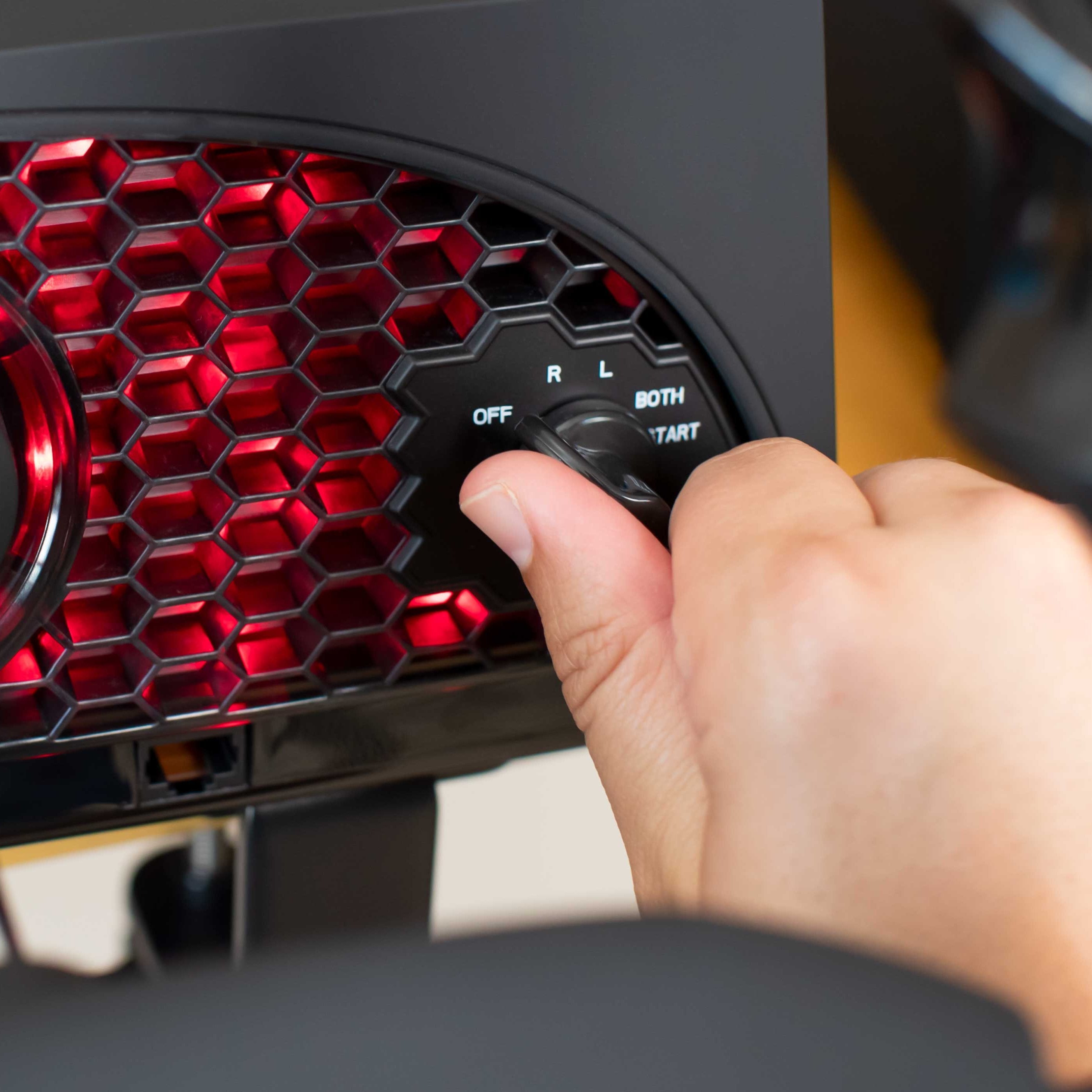 ALPHA FLIGHT CONTROLS – Honeycomb Aeronautical