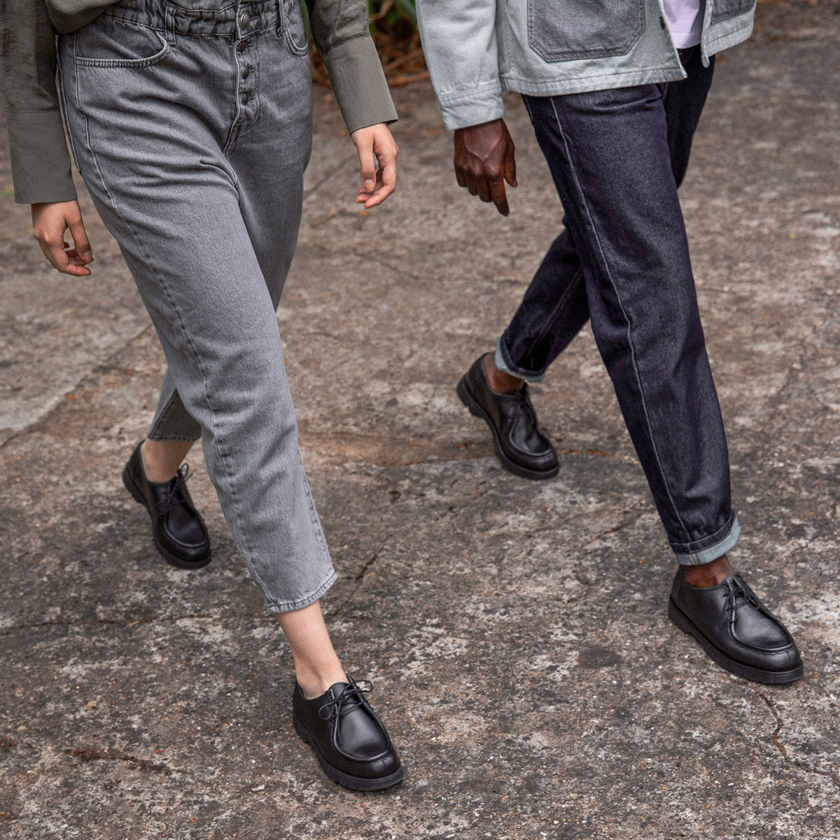 Buy online Kleman Padror Tyrolean Shoe - Black | Frontiers Edinburgh