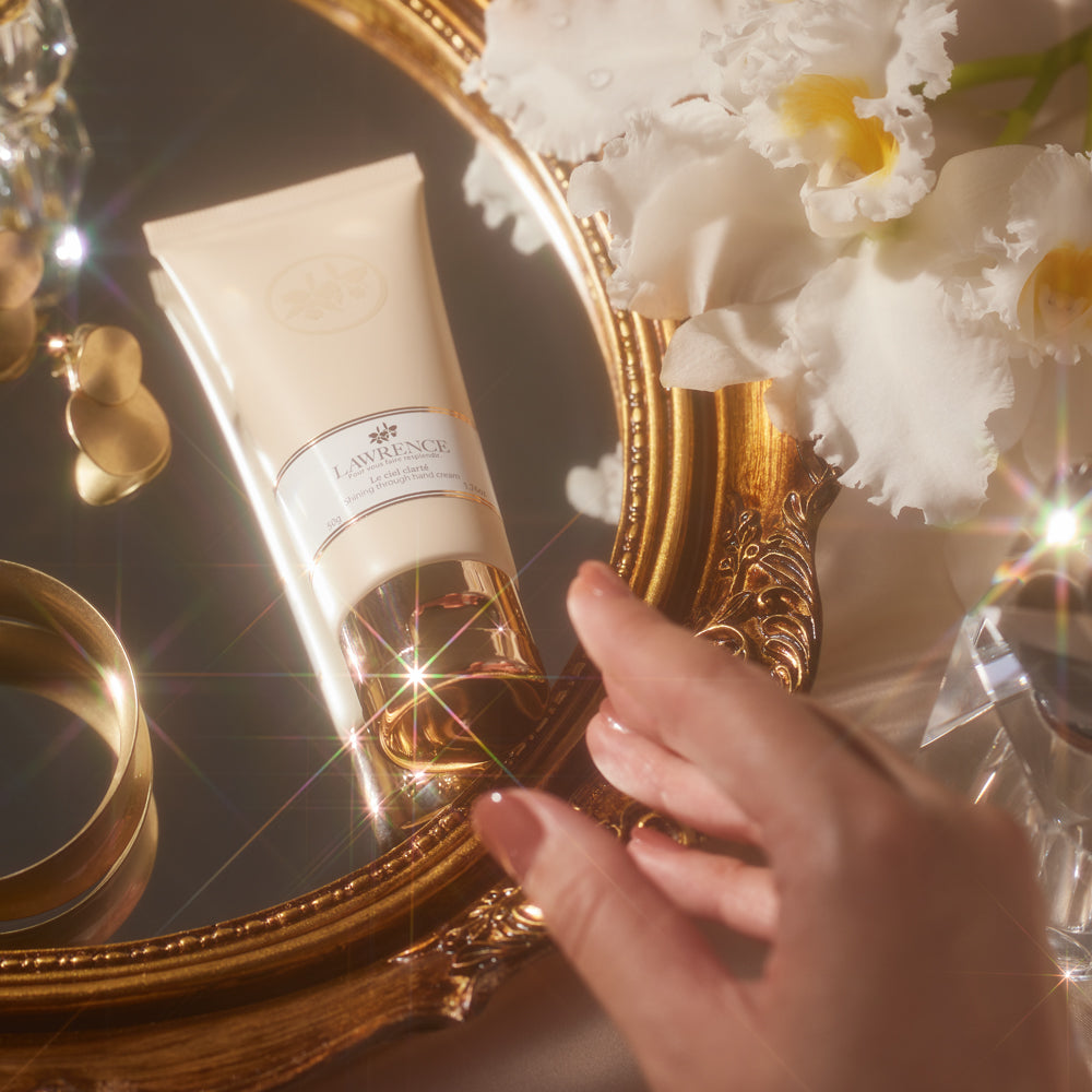 ロウレンス シャイニングスルーハンドクリーム ルシェルクラーテ