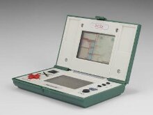 Game & Watch Multi Screen | V&A Explore The Collections