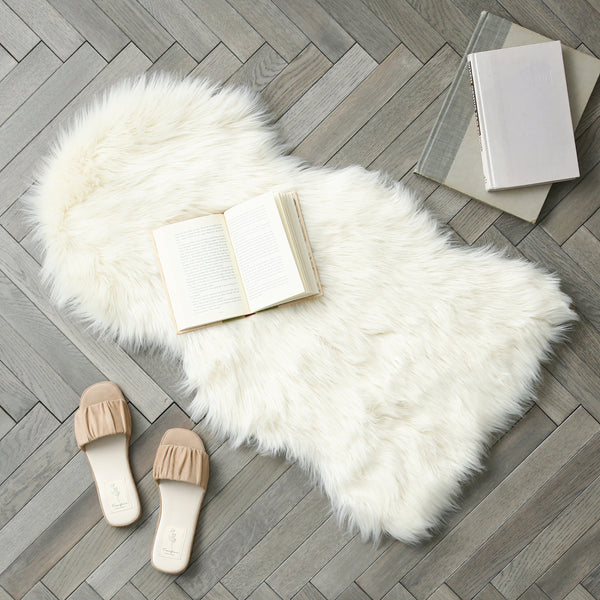 ファーモ ラグ S ホワイト 900×500【2020年モデル】 | Francfranc