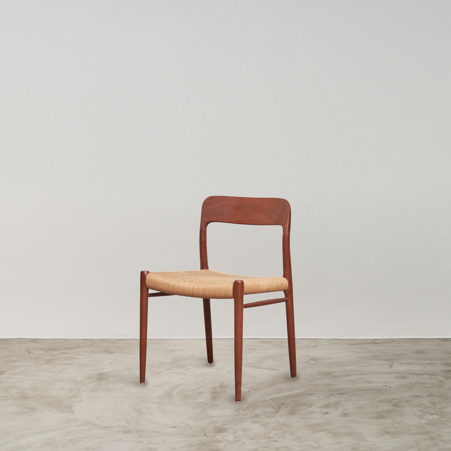 Model75 by Niels Otto Moller – FreshService® official site