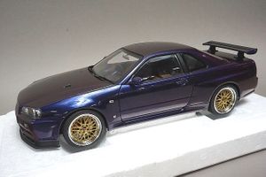 AUTOart オートアート 1/18 NISSAN 日産 GT-R （R34） Vスペック 2 BBS