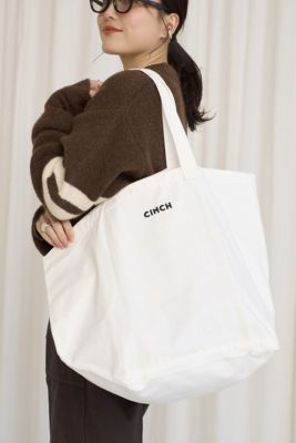 Oblada(オブラダ)の【石上美津江さんコラボ】エンブロイダリーW