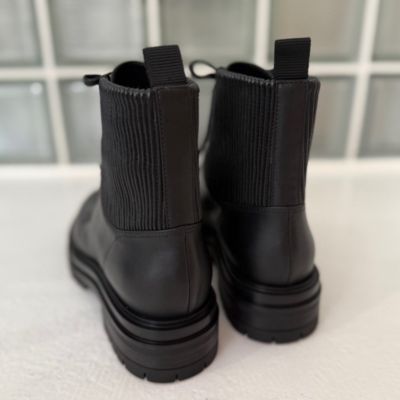 Gianvito Rossi(ジャンヴィト ロッシ)のレースアップコンバットブーツ