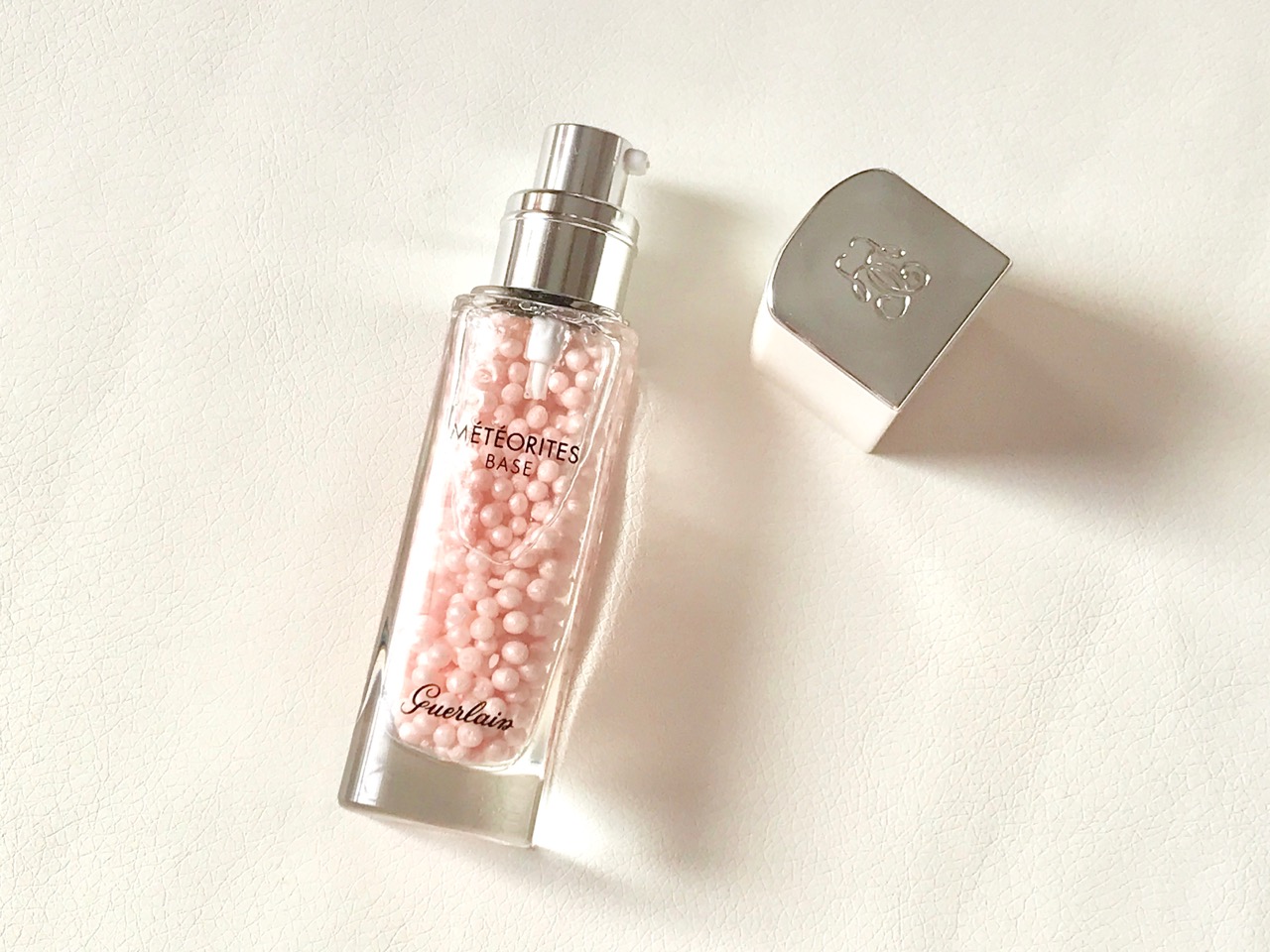 ゲランの化粧下地「メテオリット バーズ」で明るく輝く肌に | LULU