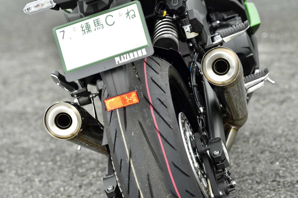 カワサキレーシングに浸る！Ninja 1000SX ＆ ZX-25R用デカールキット