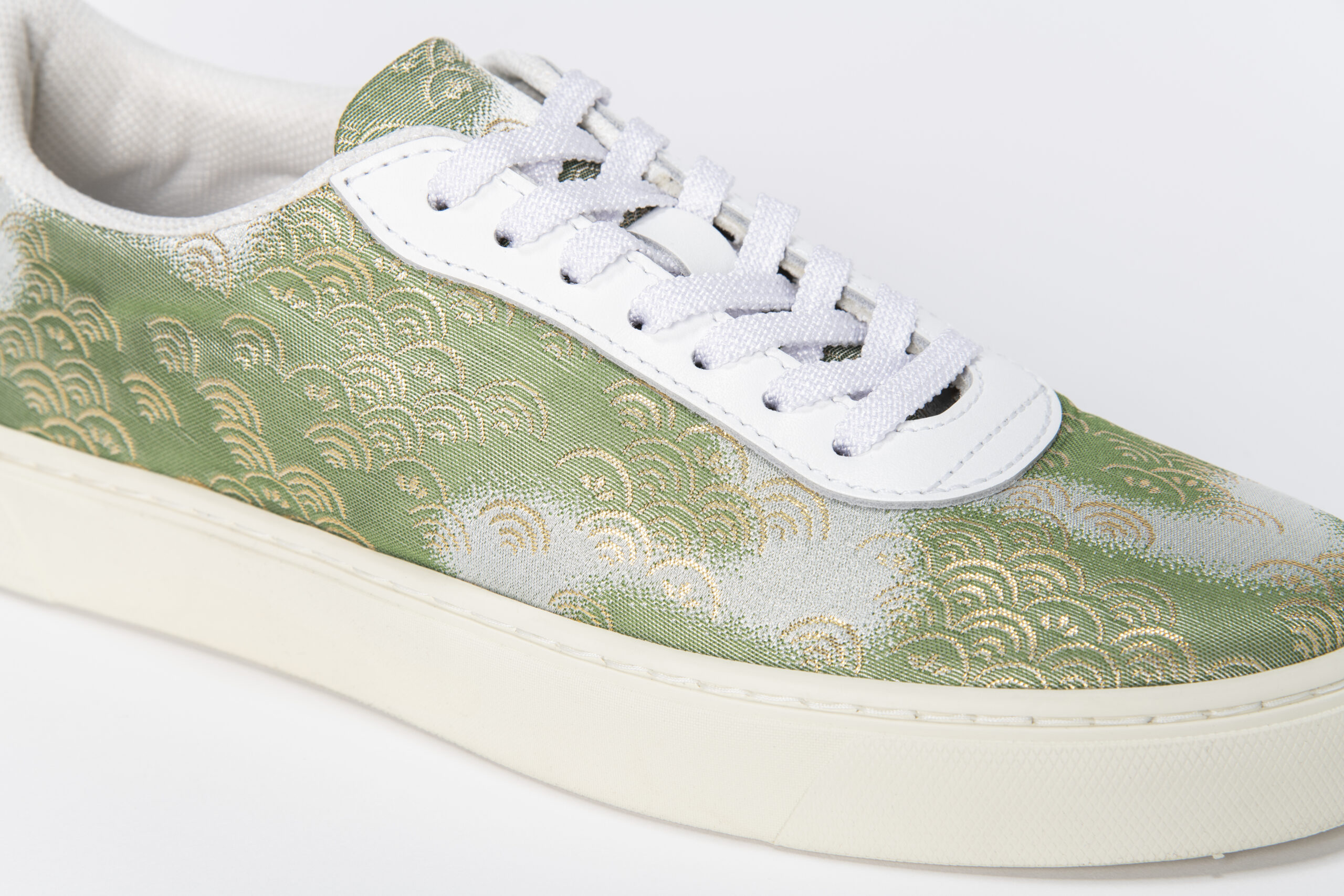 FUGA(フーガ) Standard カップソールスニーカー 薄青磁地流水に青海波