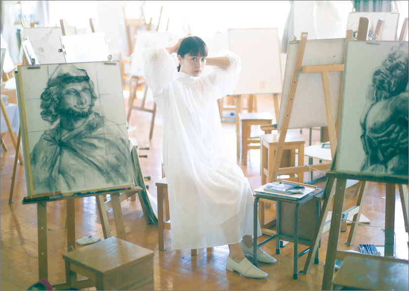 MEMBER'S限定】2023年度 卓上カレンダー | 深川麻衣 | 深川麻衣