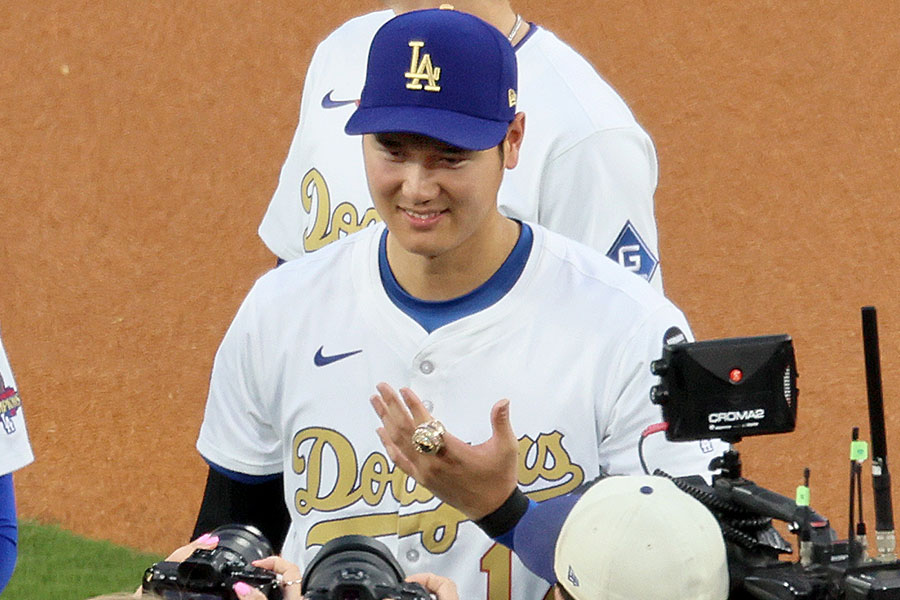 大谷が獲得した世界一リングには「300個を超えるダイヤ」 宝石だらけ