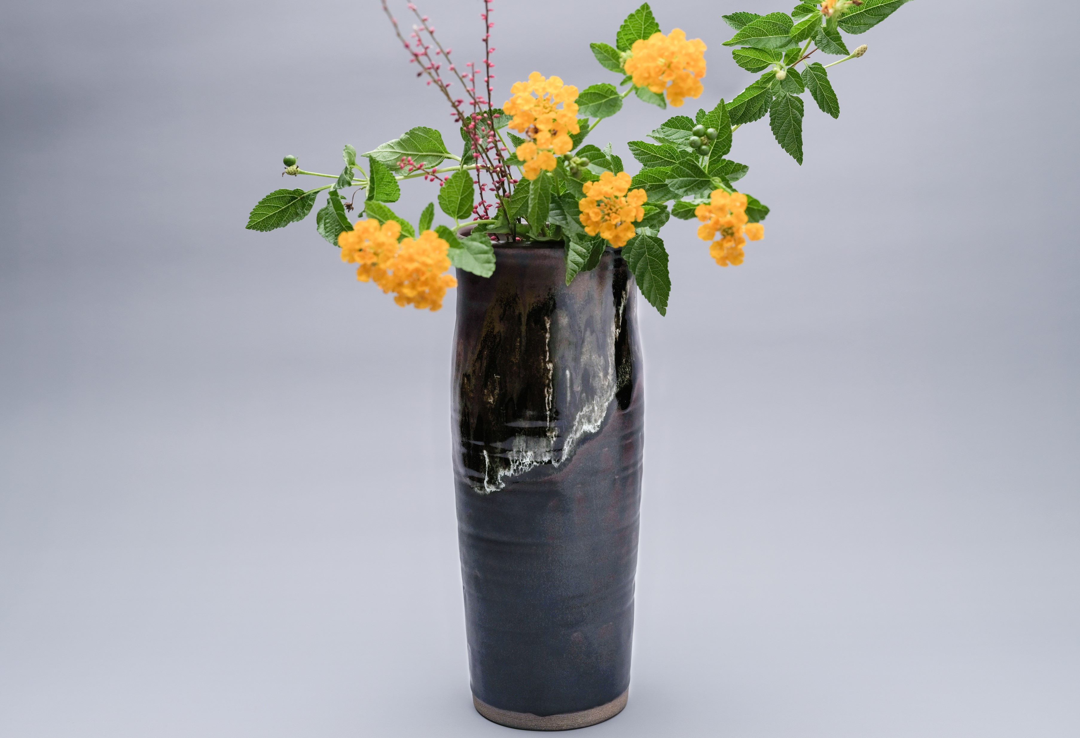 黒薩摩 花器(長太郎焼/110-1249) 黒薩摩焼 工芸品 工芸 手作り 陶芸品