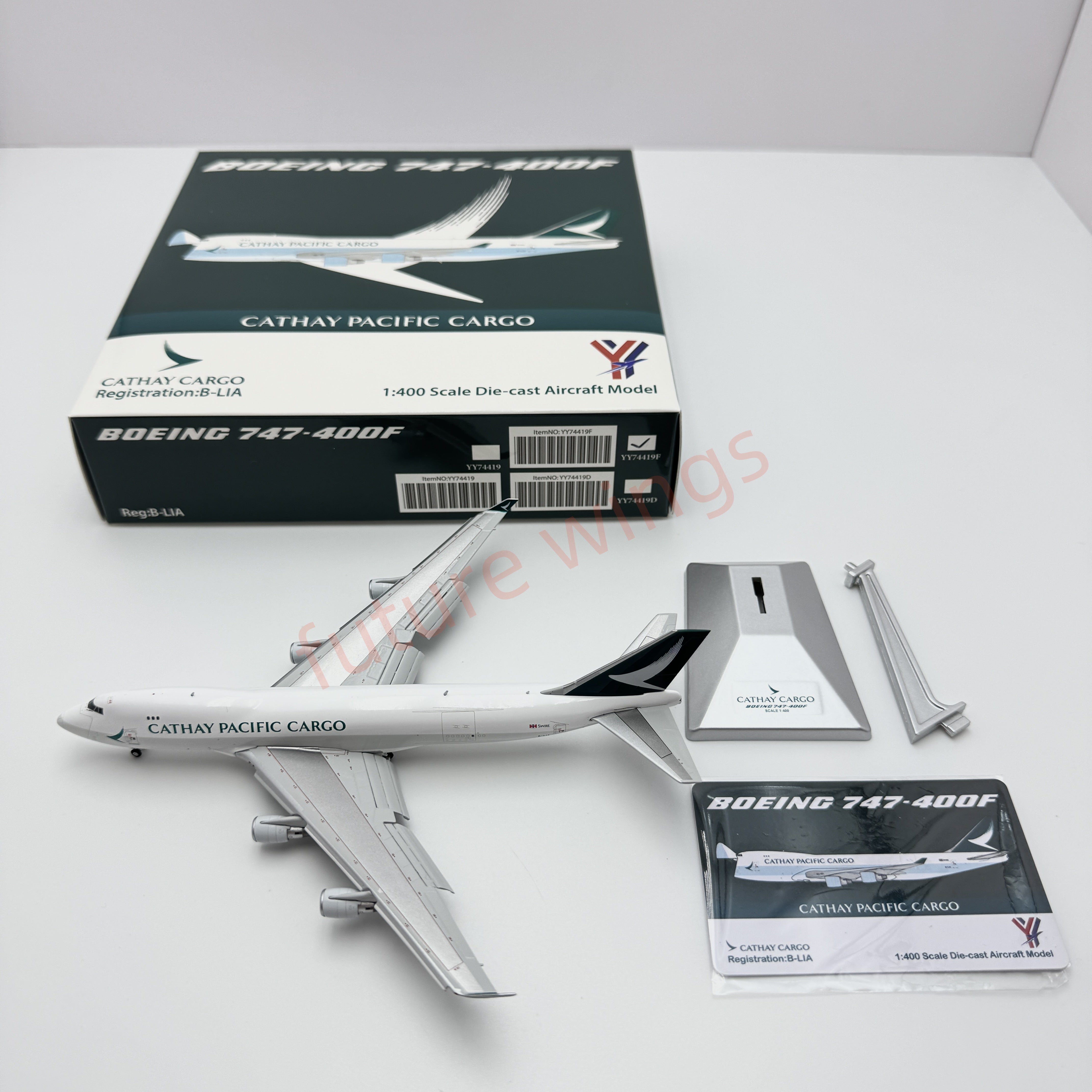 1:400 YY Wings Cathay Pacific Cargo B747-400F B-LIA Aircraft Model