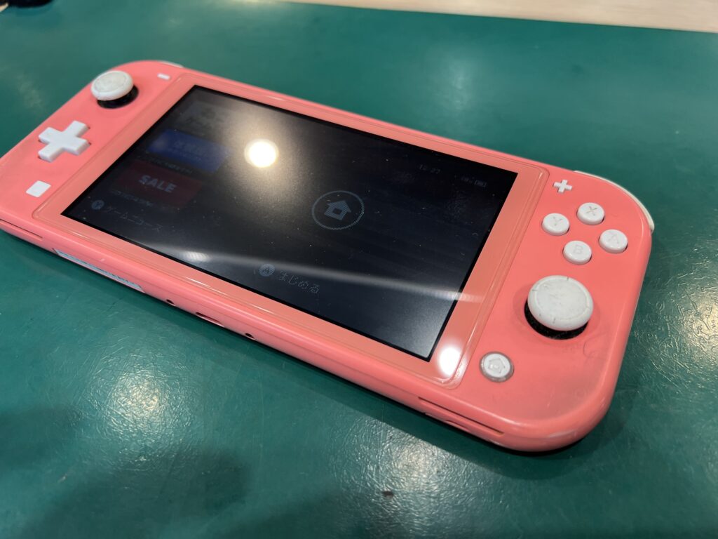 Nintendo Switch Lite ピンク 画面ヒビあり Nintendo Switch Lite