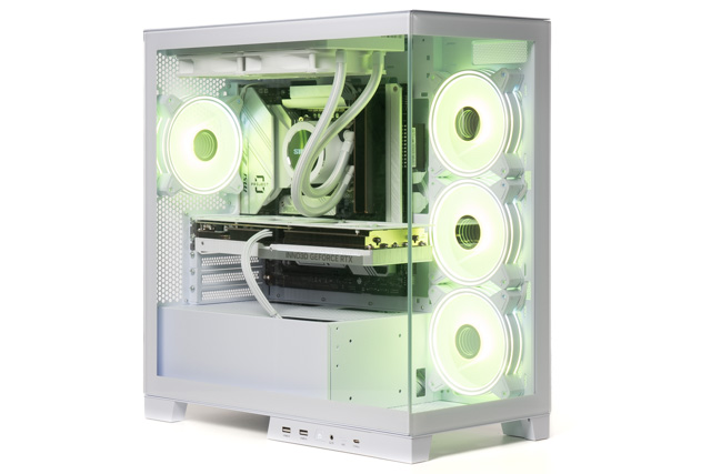 ストーム 新界をレビュー｜裏配線マザーボードとピラーレスケースを