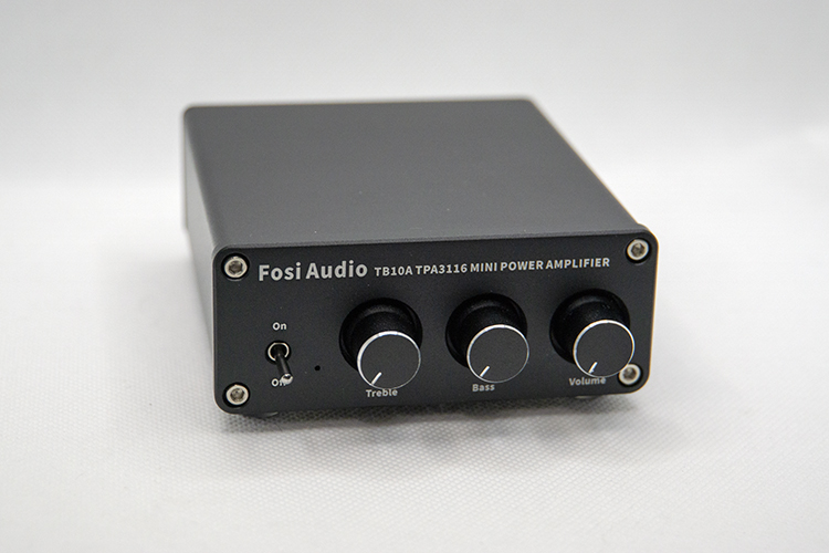 Fosi Audio TB10A レビュー】小さくて力強く機能も十分なパワーアンプ