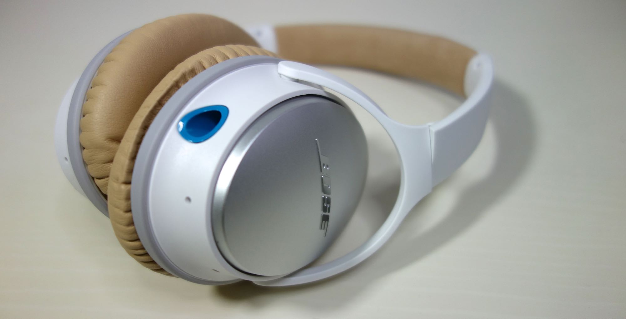 至高の静寂性と至福の装着感を兼ね備えたノイズキャンセリング